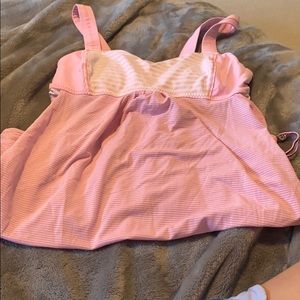 Lululemon tank top!!